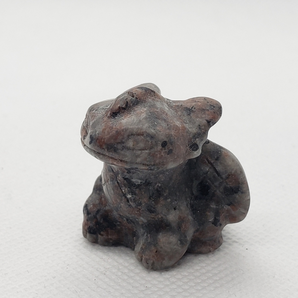 Yooperlite Toothless Carving - Picture 13 of 13